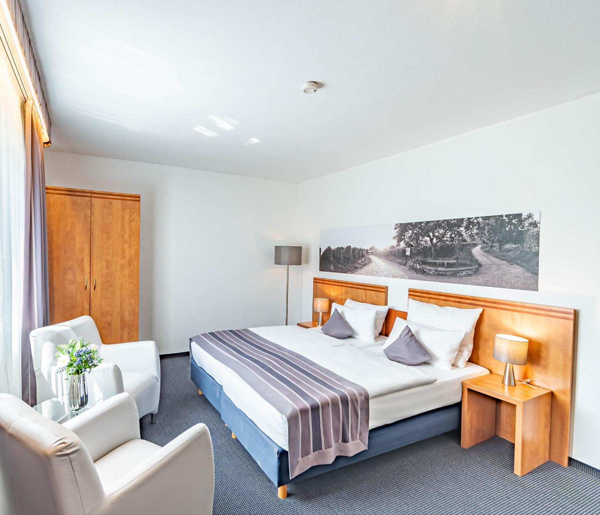 Parkhotel Sonnenberg Eltville am Rhein Εξωτερικό φωτογραφία
